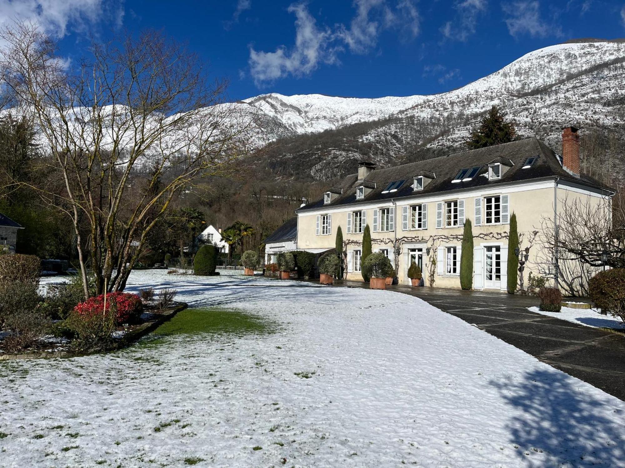 Domaine De Monda Villa Argelès-Gazost Exteriör bild